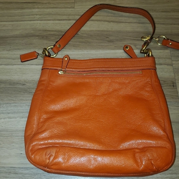 ORANGE COACH CROSSBODY PURSE & WALLET SET - Picture 5 of 15